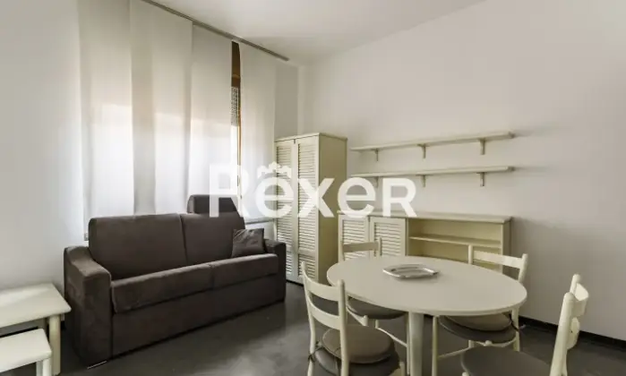 Rexer-GENOVA-Ottimo-investimento-immobiliare-in-un-palazzo-nel-pieno-centro-di-Genova-Salone