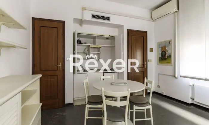 Rexer-GENOVA-Ottimo-investimento-immobiliare-in-un-palazzo-nel-pieno-centro-di-Genova-Altro