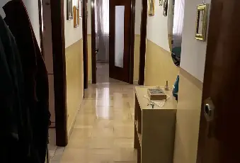 Rexer-Sarno-APPARTAMENTO-USO-INVESTIMENTO-CON-INQUILINO-DENTRO-Ingresso