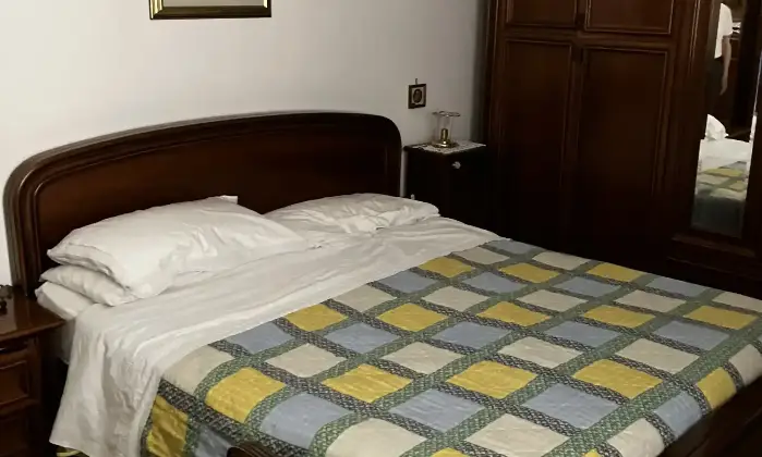 Rexer-Sarno-APPARTAMENTO-USO-INVESTIMENTO-CON-INQUILINO-DENTRO-Camera-da-letto-matrimoniale