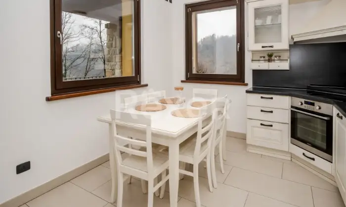 Rexer-Taleggio-Splendida-villa-spaziosa-in-Via-Canvento-a-Taleggio-Altro