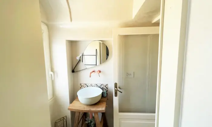Rexer-Ostuni-Casa-antica-restaurata-Porta-Nova-Bagno