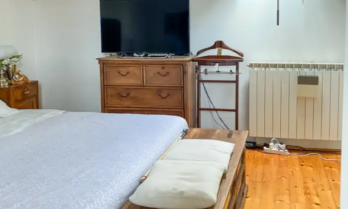 Rexer-Pradamano-villa-indipendente-di-architettura-molto-particolare-e-contemporanea-Camera