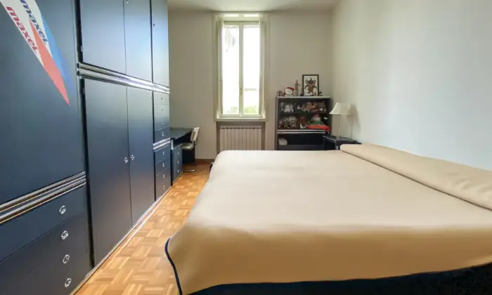 Rexer-Pradamano-villa-indipendente-di-architettura-molto-particolare-e-contemporanea
