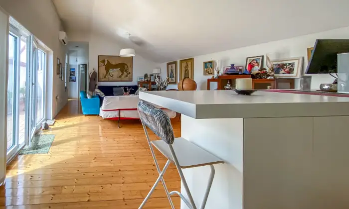 Rexer-Pradamano-villa-indipendente-di-architettura-molto-particolare-e-contemporanea-Mansarda