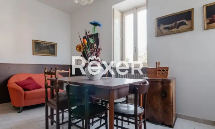 Rexer-CARNATE-Dimora-storica-divisa-in-due-unit-immobiliari-indipendenti-di-e-mq-con-giardino-e-box-auto-Altro