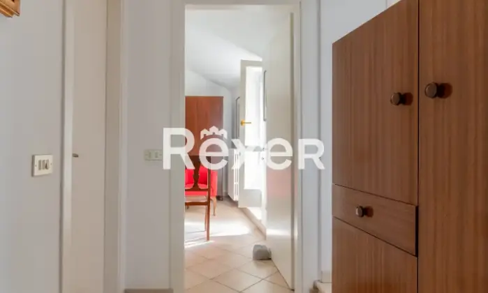 Rexer-CARNATE-Dimora-storica-divisa-in-due-unit-immobiliari-indipendenti-di-e-mq-con-giardino-e-box-auto-Altro