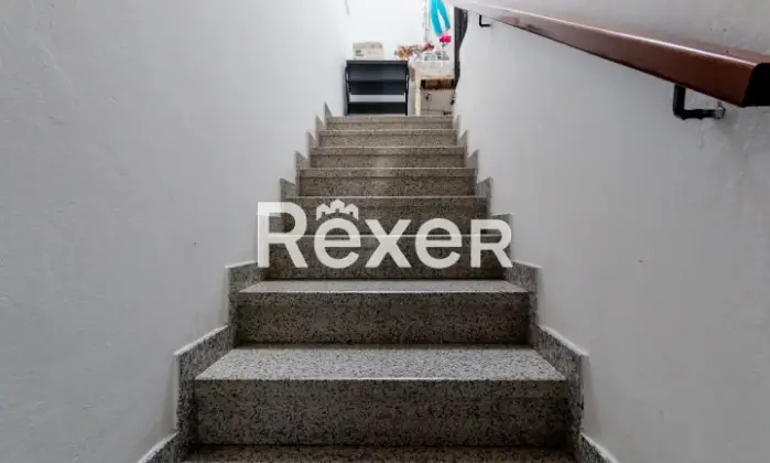 Rexer-CARNATE-Dimora-storica-divisa-in-due-unit-immobiliari-indipendenti-di-e-mq-con-giardino-e-box-auto-Altro