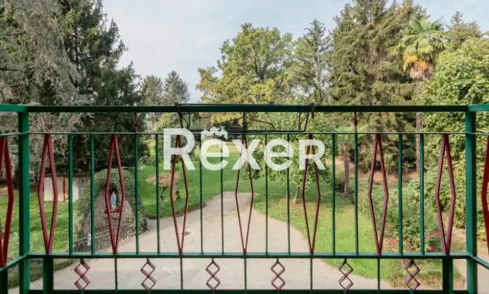 Rexer-CARNATE-Dimora-storica-divisa-in-due-unit-immobiliari-indipendenti-di-e-mq-con-giardino-e-box-auto-Terrazzo