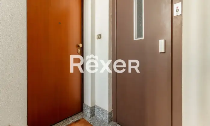 Rexer-ORBASSANO-Centro-Orbassano-Via-Milano-Altro
