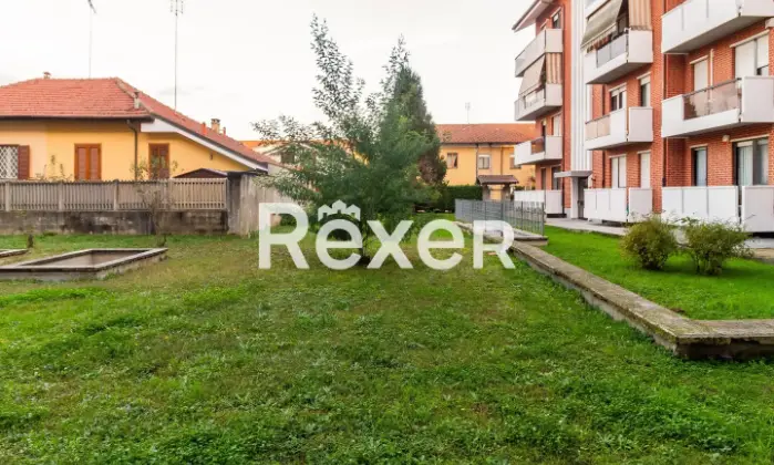 Rexer-ORBASSANO-Centro-Orbassano-Via-Milano-Giardino
