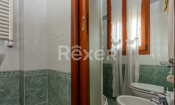 Rexer-TORINO-Appartamento-su-due-livelli-ristrutturato-Altro
