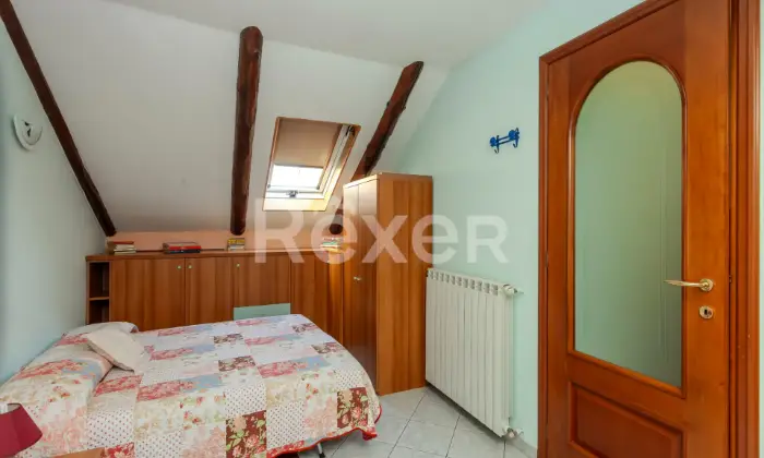 Rexer-TORINO-Appartamento-su-due-livelli-ristrutturato-Altro