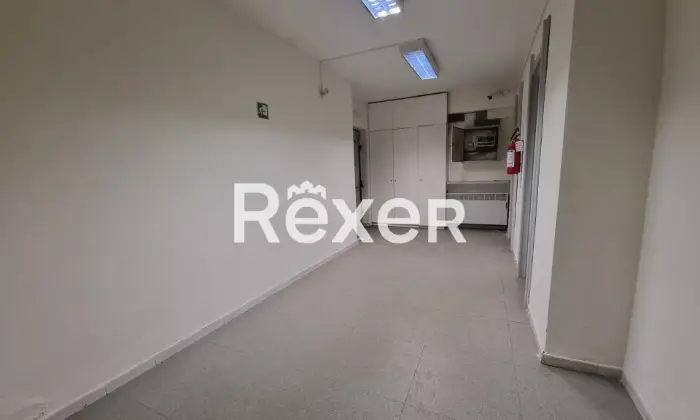 Rexer-CANEGRATE-Ex-filiale-bancaria-ai-piani-terra-e-interrato-Altro