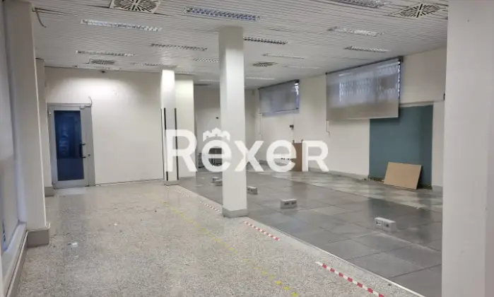 Rexer-CANEGRATE-Ex-filiale-bancaria-ai-piani-terra-e-interrato-Altro