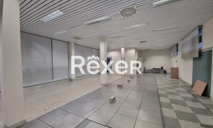 Rexer-CANEGRATE-Ex-filiale-bancaria-ai-piani-terra-e-interrato-Altro