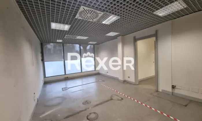 Rexer-CANEGRATE-Ex-filiale-bancaria-ai-piani-terra-e-interrato-Altro
