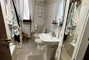 Rexer-Sarno-APPARTAMENTO-USO-INVESTIMENTO-CON-INQUILINO-DENTRO-Bagno