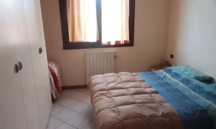 Rexer-Bellinzago-Lombardo-Appartamento-in-Vicolo-Broletto-Bellinzago-Lombardo-CameraDaLetto