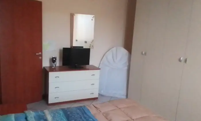 Rexer-Bellinzago-Lombardo-Appartamento-in-Vicolo-Broletto-Bellinzago-Lombardo-CameraDaLetto