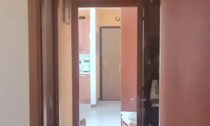 Rexer-Bellinzago-Lombardo-Appartamento-in-Vicolo-Broletto-Bellinzago-Lombardo-Corridoio