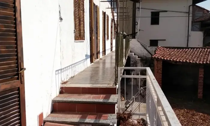 Rexer-Vestign-Fabbricato-di-mq-in-centro-storico-con-giardino-e-terreno-Altro