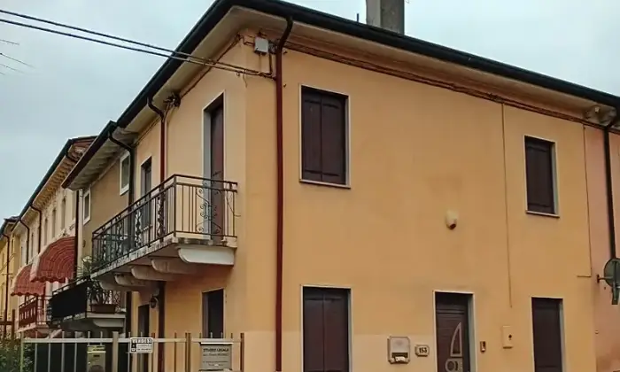 Rexer-Soave-Casa-in-venditaSoave-Altro