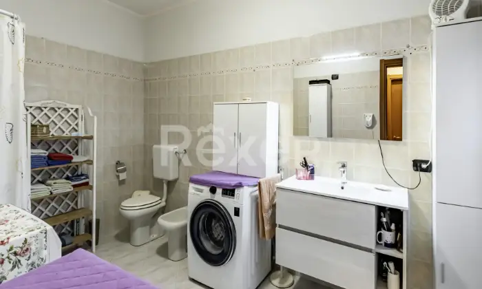 Rexer-Stradella-Casa-semiindipendente-ristrutturata-a-pochi-passi-dal-centro-Altro
