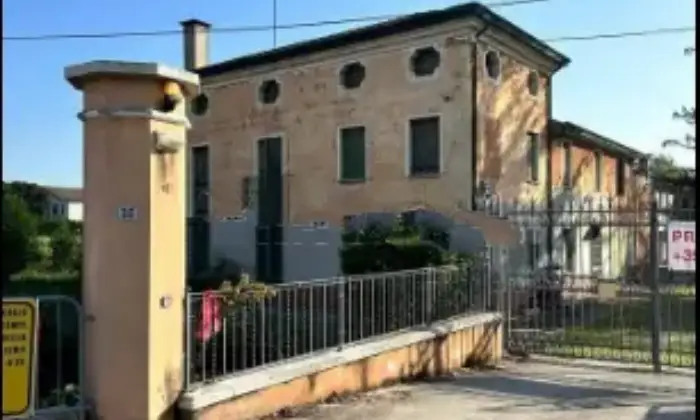 Rexer-San-Giorgio-delle-Pertiche-Villa-plurifamiliare-via-del-Santo-Centro-San-Giorgio-delle-Pertiche-Altro