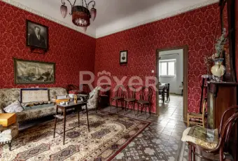 Rexer-Chiusa-Sclafani-Casa-indipendente-con-giardino-Altro