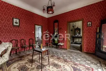 Rexer-Chiusa-Sclafani-Casa-indipendente-con-giardino-Altro