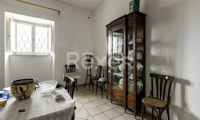 Rexer-Chiusa-Sclafani-Casa-indipendente-con-giardino-Altro