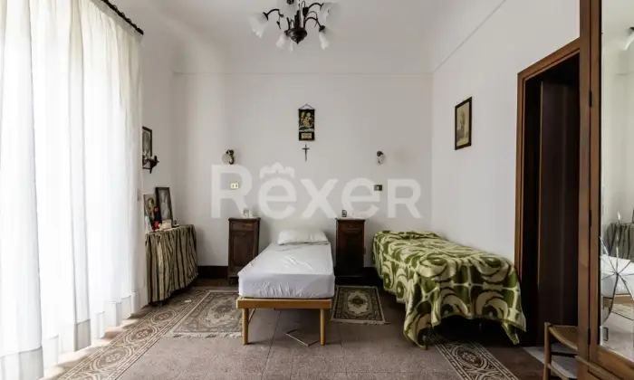 Rexer-Chiusa-Sclafani-Casa-indipendente-con-giardino-Altro
