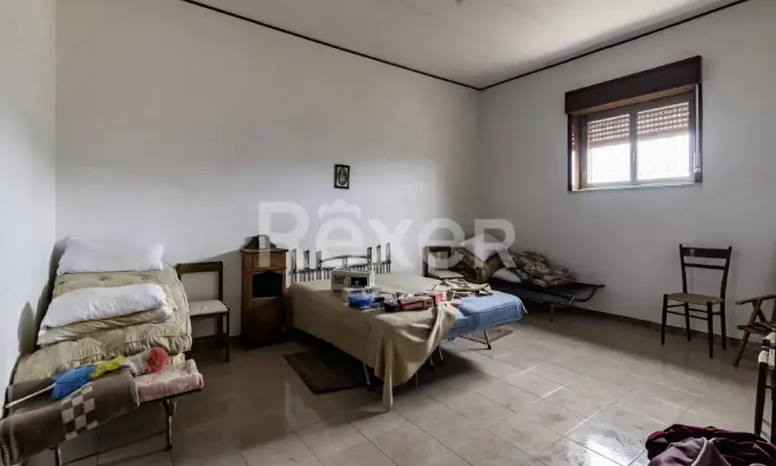 Rexer-Chiusa-Sclafani-Casa-indipendente-con-giardino-Altro