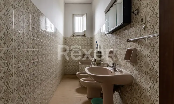 Rexer-Chiusa-Sclafani-Casa-indipendente-con-giardino-Altro