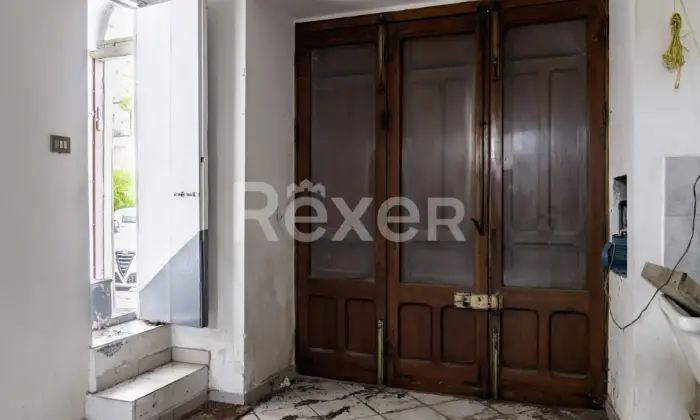 Rexer-Chiusa-Sclafani-Casa-indipendente-con-giardino-Altro