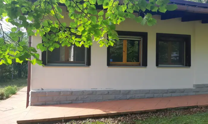 Rexer-Chiusi-della-Verna-vendesi-casa-indipendente-nel-Parco-Nazionale-Foreste-Casentinesi-Giardino
