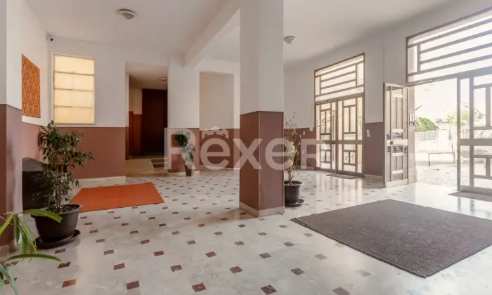 Rexer-MARSALA-Ampio-appartamento-al-centro-con-posto-auto-Altro