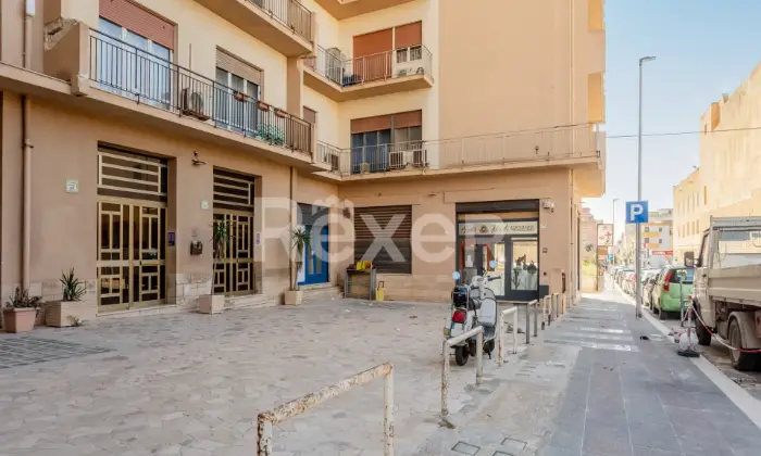 Rexer-MARSALA-Ampio-appartamento-al-centro-con-posto-auto-Altro