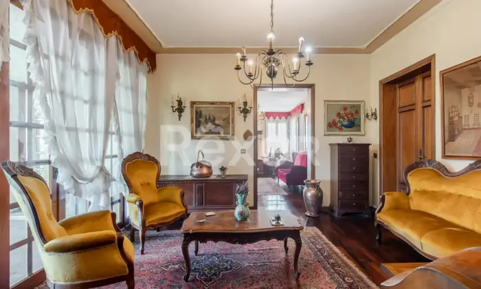 Rexer-ASOLO-Villa-unifamiliare-indipendente-con-porticato-e-ampio-terreno-Altro