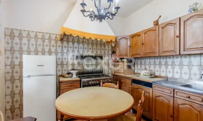 Rexer-ASOLO-Villa-unifamiliare-indipendente-con-porticato-e-ampio-terreno-Altro
