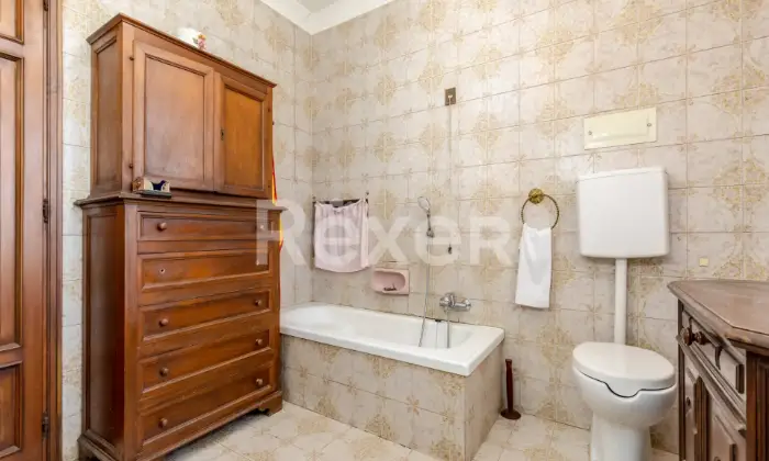 Rexer-ASOLO-Villa-unifamiliare-indipendente-con-porticato-e-ampio-terreno-Altro