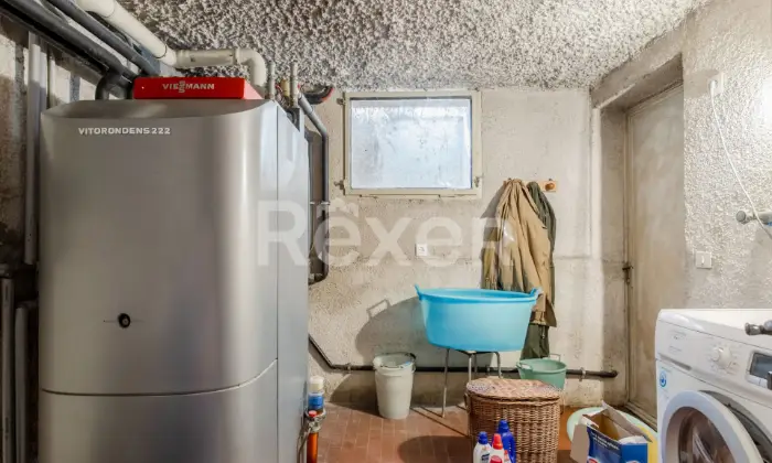 Rexer-ASOLO-Villa-unifamiliare-indipendente-con-porticato-e-ampio-terreno-Altro