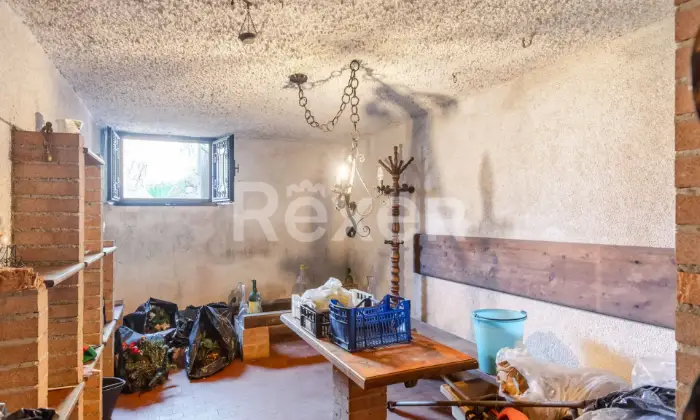 Rexer-ASOLO-Villa-unifamiliare-indipendente-con-porticato-e-ampio-terreno-Altro