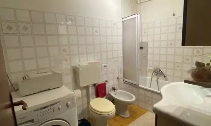 Rexer-Forl-Quadrilocale-in-vendita-in-via-Caprera-a-Forl-Altro