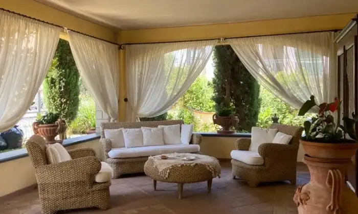 Rexer-Santa-Croce-sullArno-Bella-villa-Altro