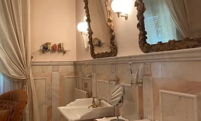 Rexer-Santa-Croce-sullArno-Bella-villa-Bagno