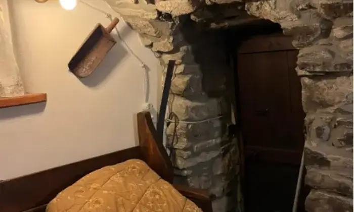 Rexer-Zeri-Rustica-in-vendita-in-via-PatignoZeri-Altro