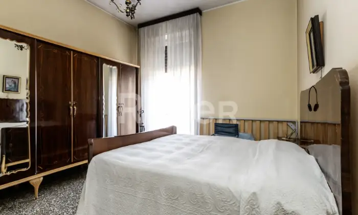 Rexer-VIMERCATE-Vimercate-Villa-singola-con-giardino-box-e-posti-auto-Altro