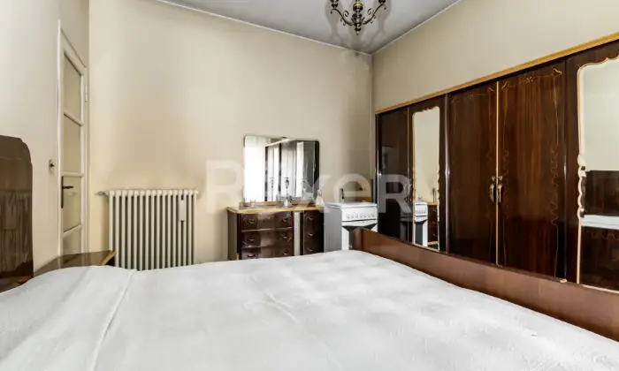 Rexer-VIMERCATE-Vimercate-Villa-singola-con-giardino-box-e-posti-auto-Altro